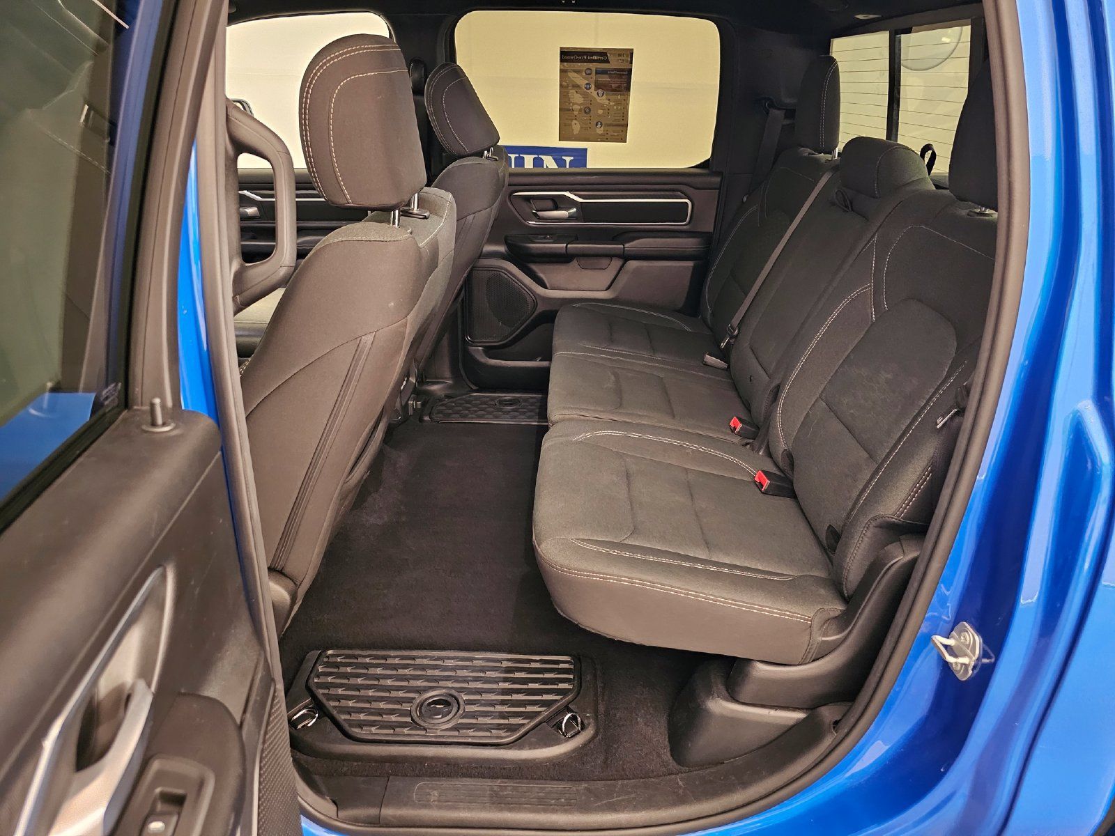 Used 2025 RAM 1500 Big Horn AWD/4WD image 21