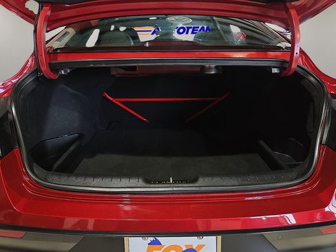 Used 2024 Hyundai Elantra N FWD image 13