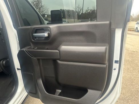Used 2021 Chevrolet Silverado 3500 LT w/ Remote Start Package image 9