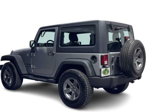 Used 2018 Jeep Wrangler Sport AWD/4WD image 4