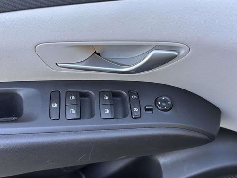 Used 2023 Hyundai Tucson SEL AWD/4WD image 14