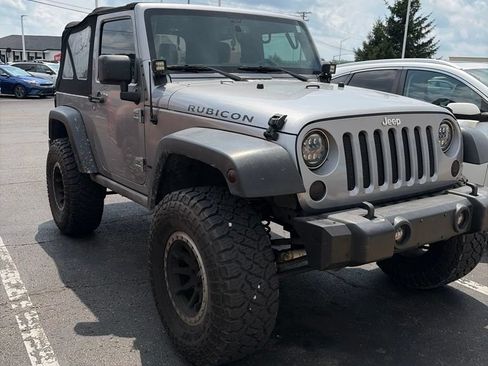 Used 2013 Jeep Wrangler Rubicon w/ PWR Convenience Group AWD/4WD image 6