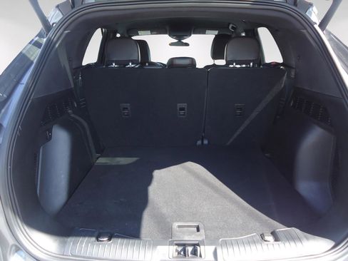 Used 2023 Ford Escape ST-Line w/ Tech Pack #1 AWD/4WD image 29
