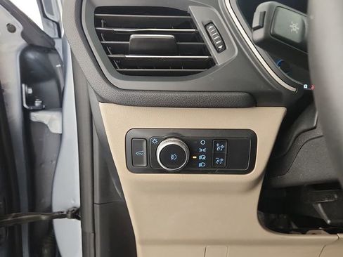 Used 2022 Ford Escape SEL image 24