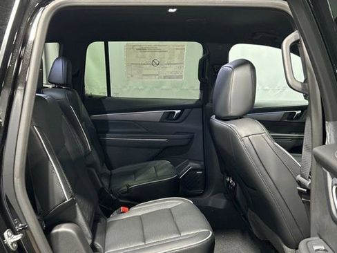 New 2026 Buick Enclave Sport Touring w/ LPO, Floor Liner Package image 22