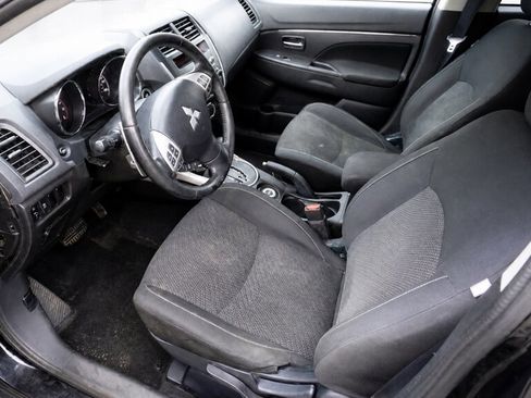 Used 2013 Mitsubishi Outlander Sport SE AWD/4WD image 21