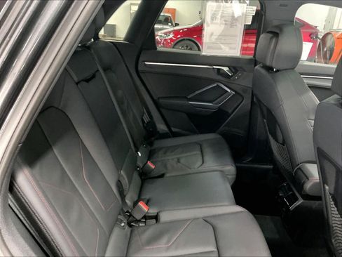 Certified 2025 Audi Q3 2.0T Premium Plus w/ Premium Plus Package image 30