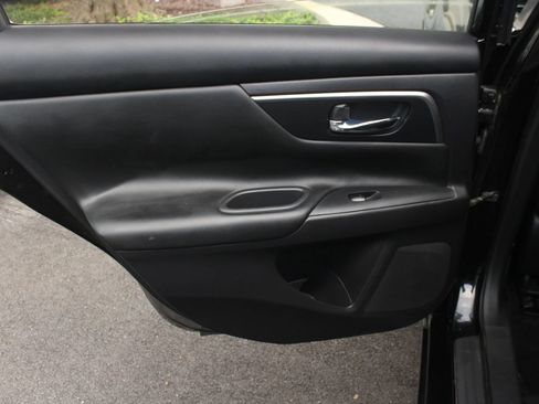 Used 2015 Nissan Altima 2.5 S w/ Power Driver Seat Package FWD image 22
