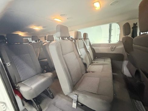 Used 2018 Ford Transit 350 XL RWD image 25