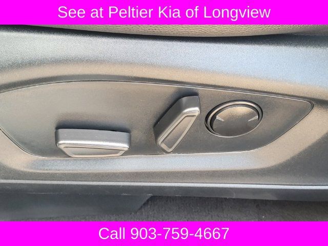 Used 2023 Ford Explorer Limited RWD image 19