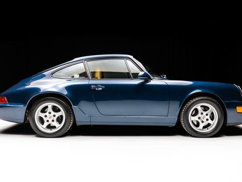 Used 1993 Porsche 911 Carrera image 2