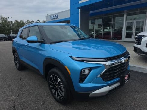 New 2026 Chevrolet TrailBlazer LT w/ Convenience Package image 1