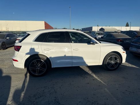 Used 2019 Audi SQ5 Premium w/ Convenience Package AWD/4WD image 4