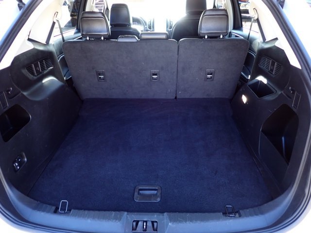 Used 2024 Ford Edge SEL AWD/4WD image 8