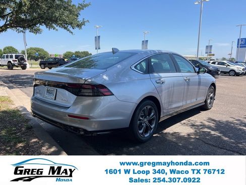 New 2026 Honda Accord EX-L image 7