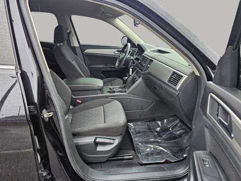 Used 2019 Volkswagen Atlas S image 23