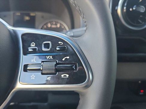 Used 2024 Mercedes-Benz Sprinter 2500 image 22