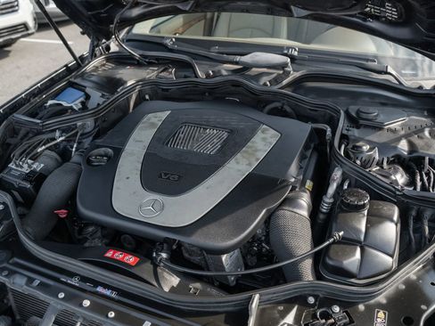 Used 2009 Mercedes-Benz E 350 4MATIC Wagon image 28