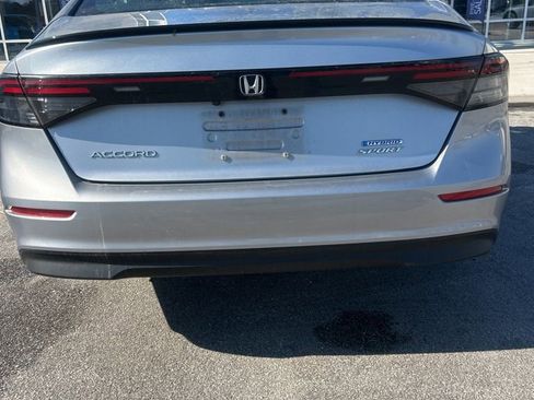 Used 2024 Honda Accord Sport image 3