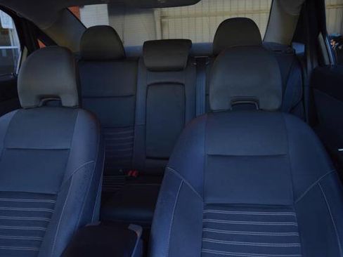 Used 2010 Volvo S40 2.4i image 17