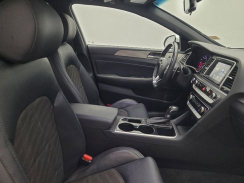 Used 2018 Hyundai Sonata Sport FWD image 21
