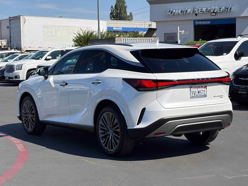 Used 2025 Lexus RX 450h AWD w/ Convenience Package image 2