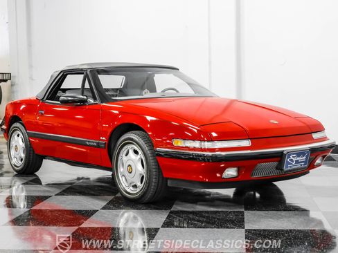 Used 1991 Buick Reatta Convertible image 15