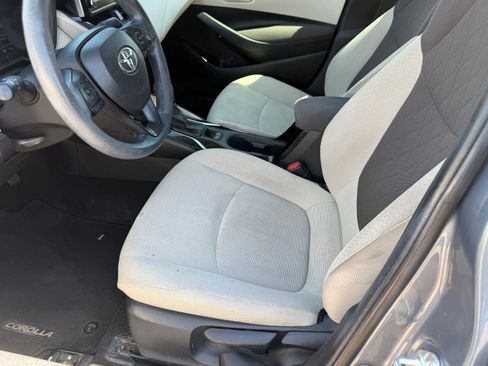Used 2021 Toyota Corolla LE w/ Carpet Mat Package (TMS) FWD image 14