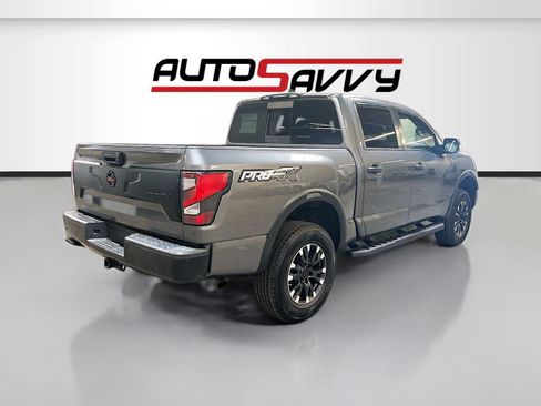 Used 2022 Nissan Titan PRO-4X w/ Pro-4x Convenience Package AWD/4WD image 7