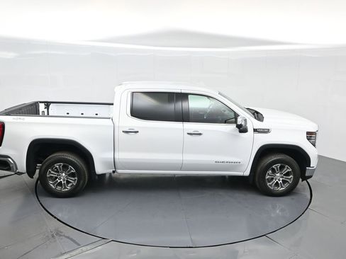 Used 2025 GMC Sierra 1500 SLT image 54