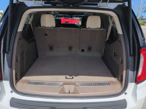 Used 2021 GMC Yukon XL Denali w/ Denali Ultimate Package AWD/4WD image 13