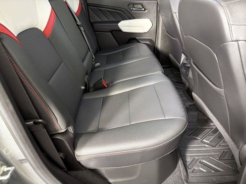 Used 2024 GMC Canyon AT4X AWD/4WD image 13