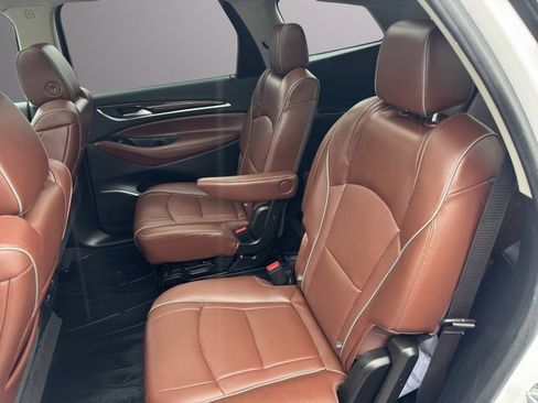 Used 2020 Buick Enclave Avenir w/ Avenir Technology Package image 23