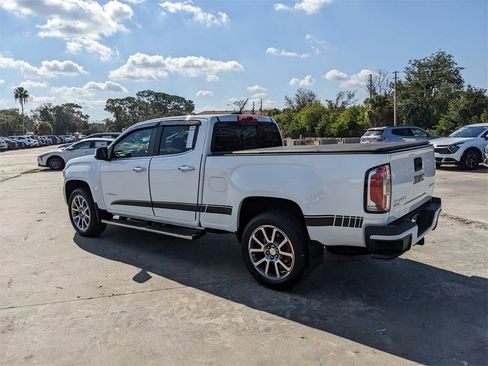 Used 2018 GMC Canyon Denali image 7