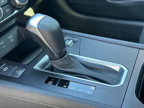 New 2026 Nissan Kicks S w/ Charging Package FWD image 32