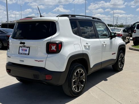 Used 2023 Jeep Renegade Trailhawk AWD/4WD image 5
