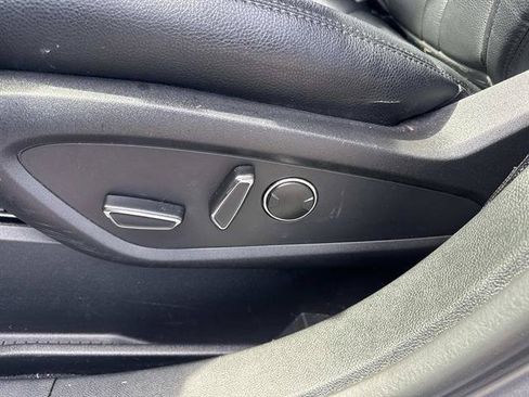 Used 2023 Lincoln Nautilus AWD w/ Premium Package image 30