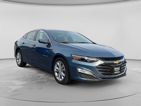 Used 2024 Chevrolet Malibu LT FWD image 11