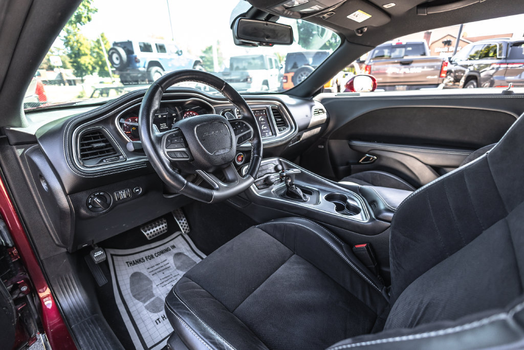 Used 2020 Dodge Challenger SRT Hellcat Redeye RWD image 16