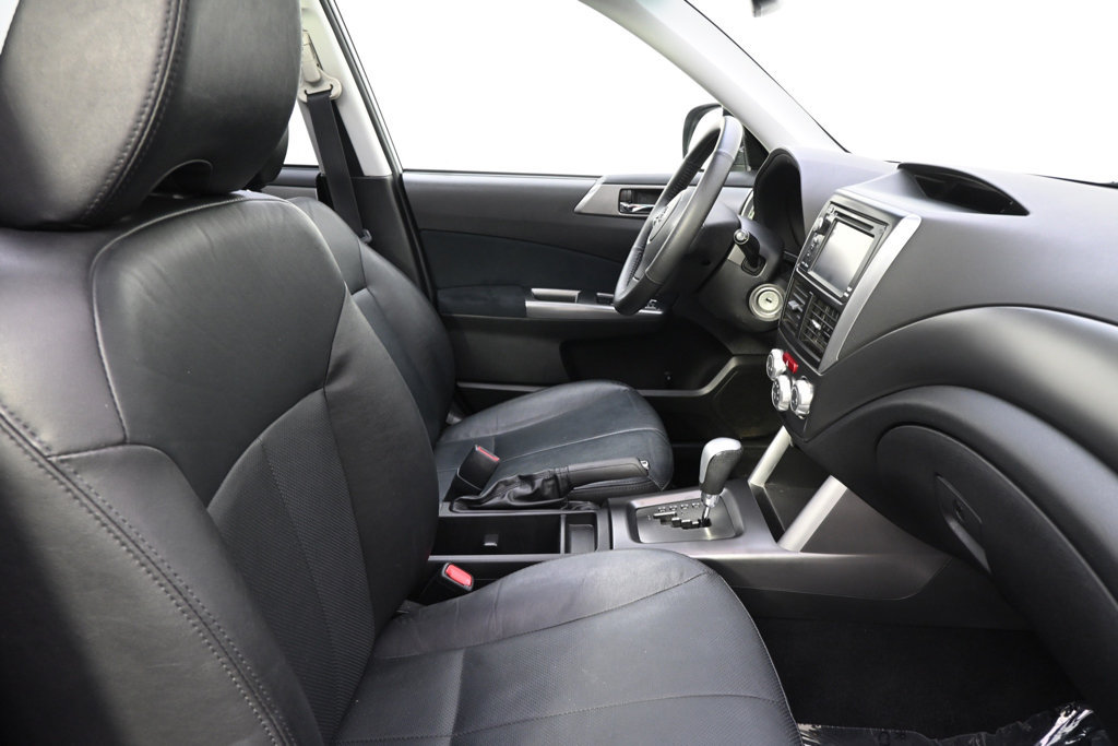 Used 2012 Subaru Forester 2.5X Limited AWD/4WD image 14