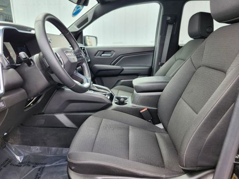 Used 2025 GMC Canyon Elevation AWD/4WD image 16