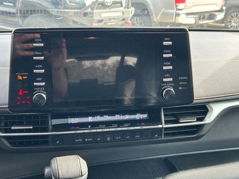 Certified 2022 Toyota Sienna XSE image 20