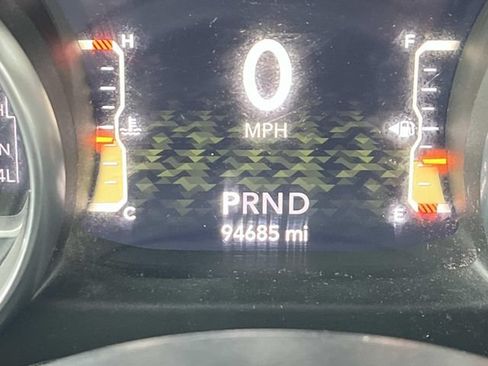 Used 2018 Jeep Wrangler Unlimited Sport S AWD/4WD image 34