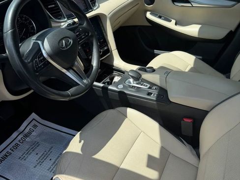 Used 2019 INFINITI QX50 Essential w/ Proassist Package AWD/4WD image 11