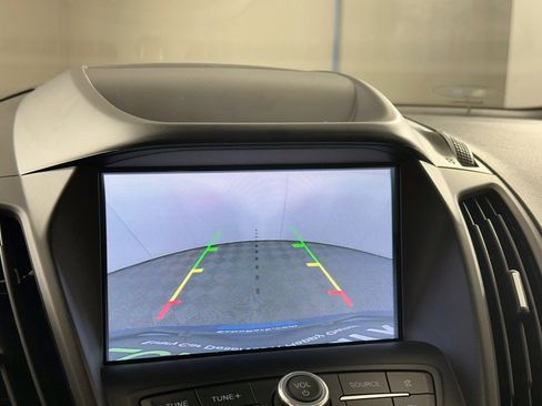Used 2019 Ford Escape SEL FWD image 21