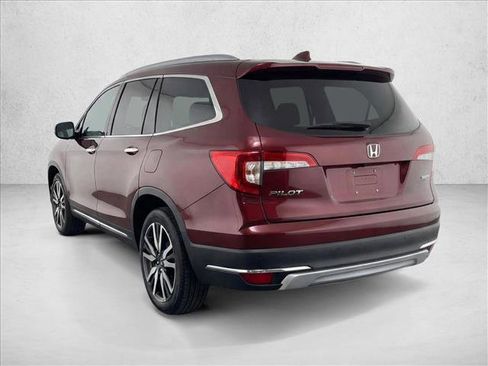 Used 2022 Honda Pilot Touring image 5