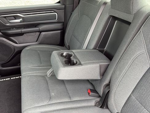 Used 2021 RAM 1500 Big Horn AWD/4WD image 35