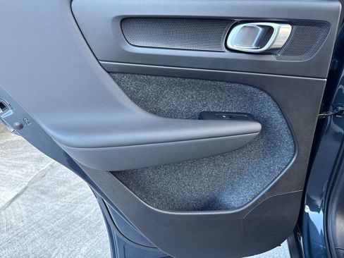 New 2026 Volvo XC40 B5 Ultra w/ Protection Package Premier image 15