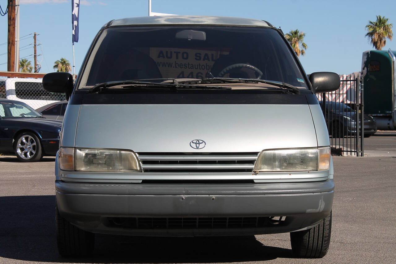 Used 1991 Toyota Previa LE RWD image 2