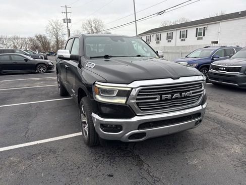 Used 2023 RAM 1500 Laramie image 3